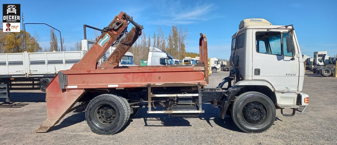 https://admin.usados.rutasurtrucks.com.ar/uploads/croped/2025-06-05-12-31-05WhatsApp Image 2025-06-05 at 08.54.53.jpeg